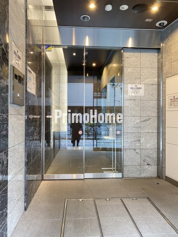 レジディア神田淡路町のエントランス