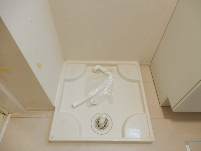 クロユリの内装