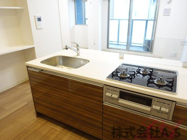 プレサンス丸の内アドブルのキッチン|同間取り画像使用
実際のお部屋と色などが異なる場合がございます。