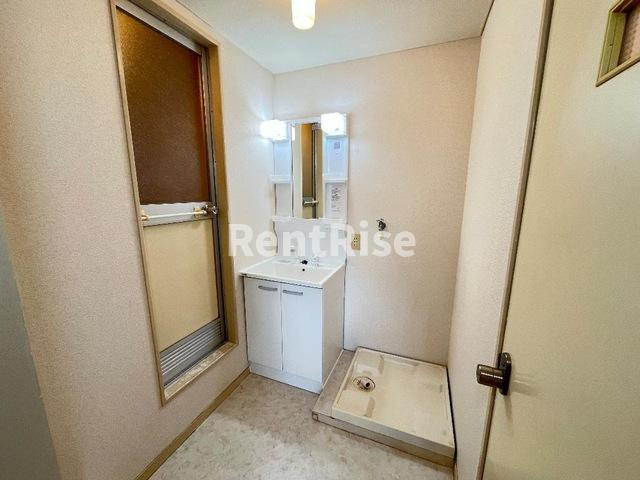 ヨーロピアンシティＭＯの洗面所|洗面