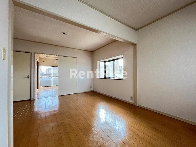 ヨーロピアンシティＭＯの寝室|リビング