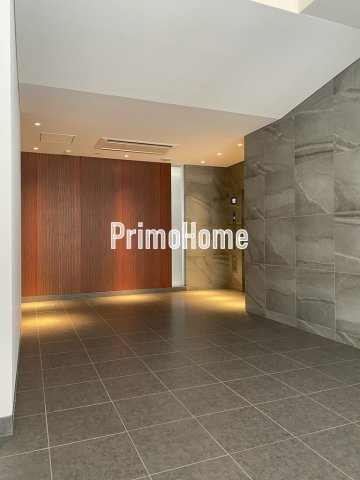 レジディア大手町北のロビー