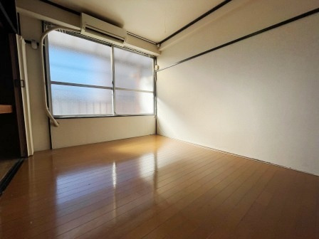 北島マンション（滝野川）の居間・リビング