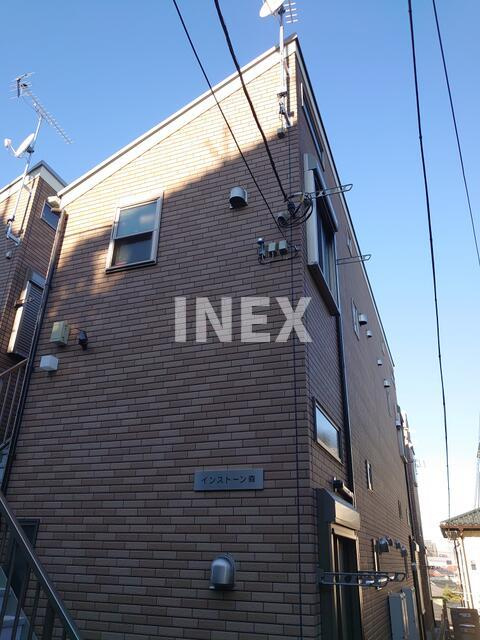 インストーン森の外観