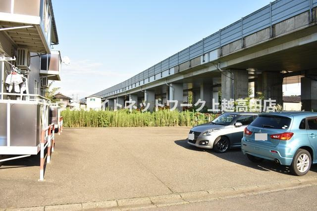 ツインハイツの駐車場|駐車場