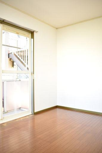 ツインハイツの内装|洋室