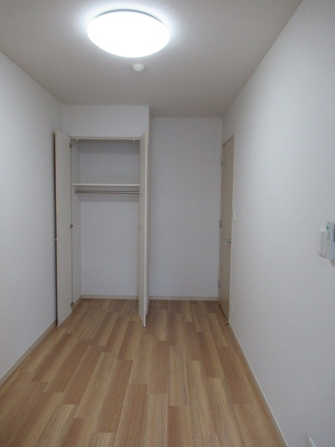 レクシオ向島の居間・リビング