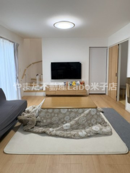 【居間・リビング】 | 米子市河岡中古戸建