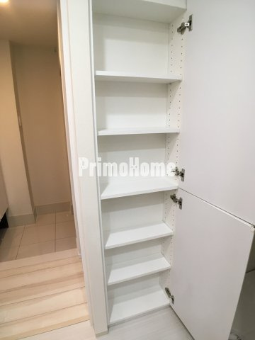 レジディア大手町北の収納