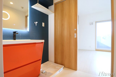 【洗面所】 | SPAZIO METALLO(スパジオ・メタロ) | 使いやすい洗面所です