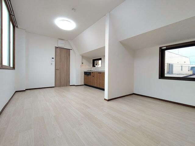 オーク西武柳沢の居間・リビング