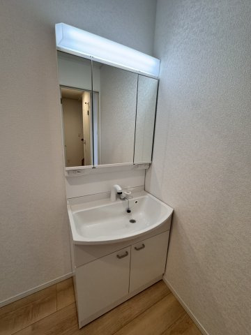 【佐糠町第8　全5棟／3号棟】　新築建売住宅の独立洗面台
