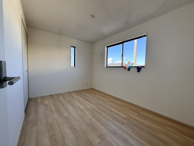 【佐糠町第8　全5棟／3号棟】　新築建売住宅の洋室