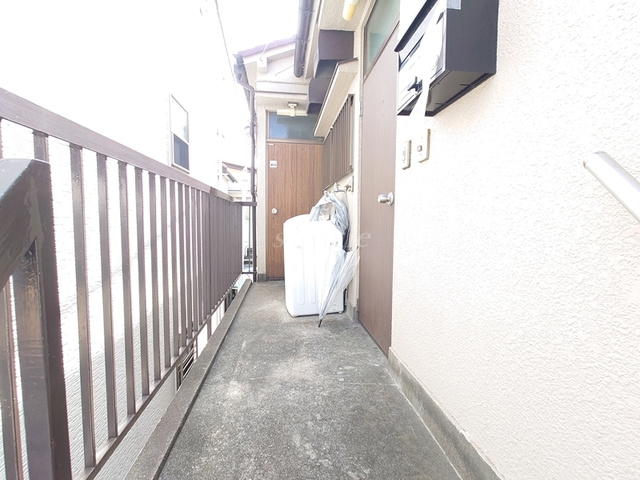 きよいコーポのロビー|2階通路です☆