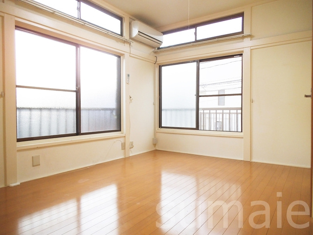 きよいコーポの居間・リビング|日当たり良好☆フローリングはリフォーム済です