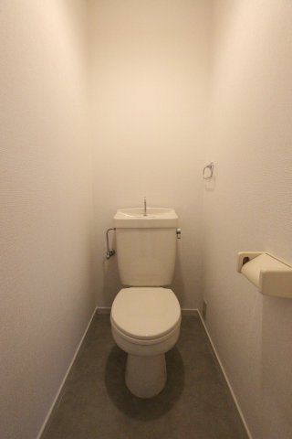 メゾンルミエールのトイレ