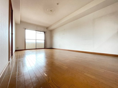 【居間・リビング】 | ボヌール千里中央弐番館