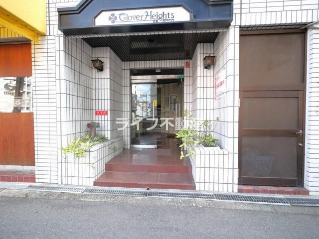 玉造クローバーハイツ　仲介手数料無料のエントランス|毎日通るエントランスはこのようになっています