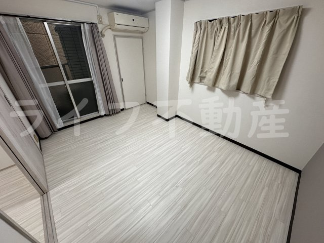 玉造クローバーハイツ　仲介手数料無料の内装|明るい室内です