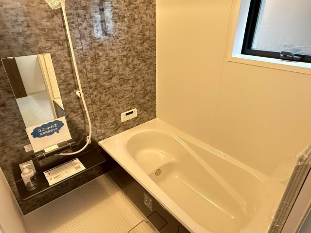 川口市戸塚鋏町1期　新築一戸建て　1号棟の浴室|お風呂です