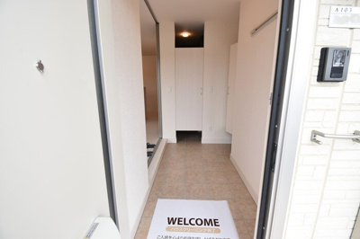 【玄関】 | レグルス A棟 | 玄関