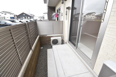 【庭】 | レグルス A棟 | 専用庭