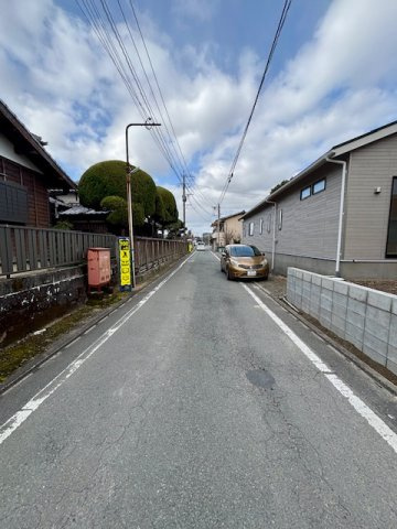 柳川市大和町豊原第3　1号棟の前面道路含む現地写真