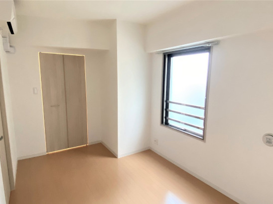 ソラーナ・エムの寝室