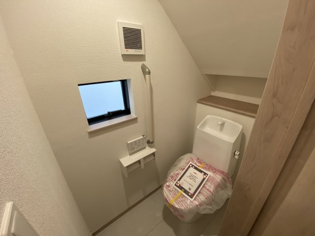 新座市石神6期のトイレ