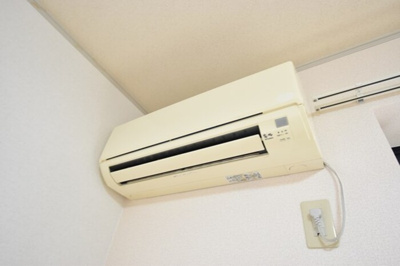 【洋室】 | ユイマール ガーデン D棟 | 備付エアコン（洋室）