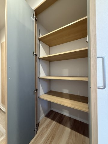 シビルタワーエンブレムの収納