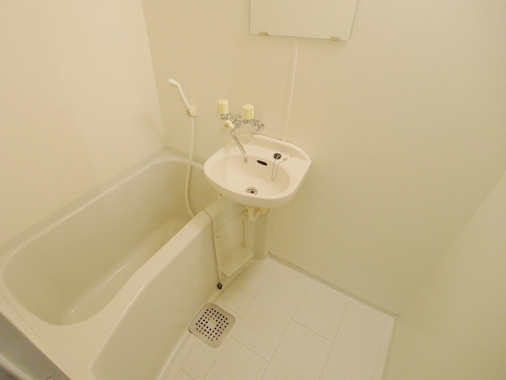 アドラー隅本の浴室