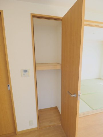 スカールＴＡＫＡＴＡの居間・リビング