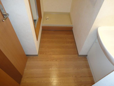 【洗面所】 | ミロワール弐番館 | 洗濯機置き場