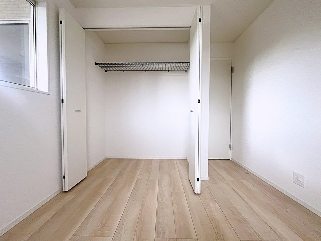 新築戸建・新築建売　二本松市油井第5　油井小・安達中の洋室|5帖の洋室はコンパクトなので空調効率が高く過ごしやすいプライベートルーム！