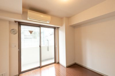 ステューディオ神保町Ⅱの居間・リビング|※別室参考写真です。