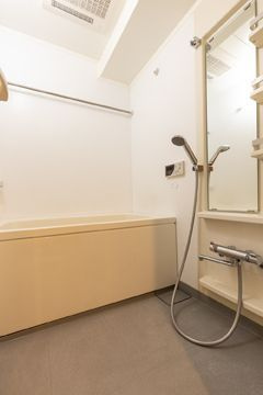 ステューディオ神保町Ⅱの浴室|※別室参考写真です。