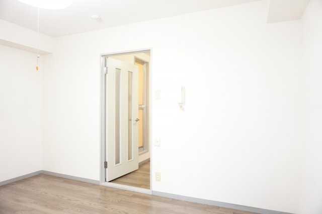 【洋室】 | メゾン阪本