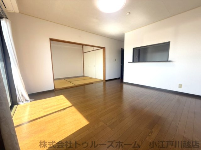 【居間・リビング】 | ライオンズマンション川越南古谷第3