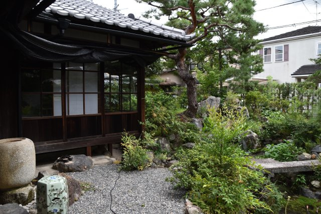 岡崎シェアハウス 一人では届かない贅沢を、分かち合う暮らしの庭|庭屋一如の空間