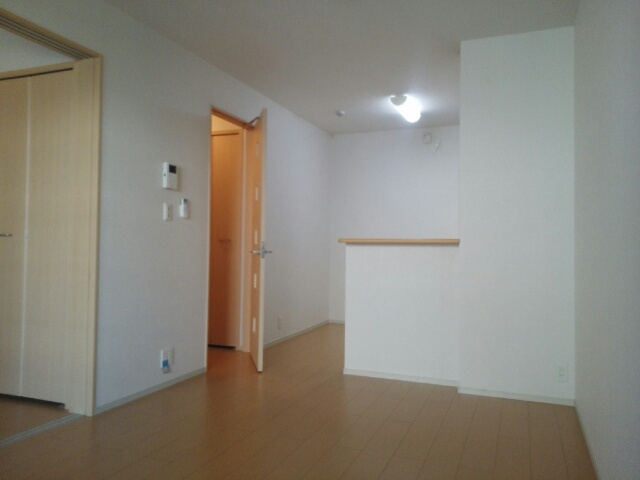 プルメリアの居間・リビング