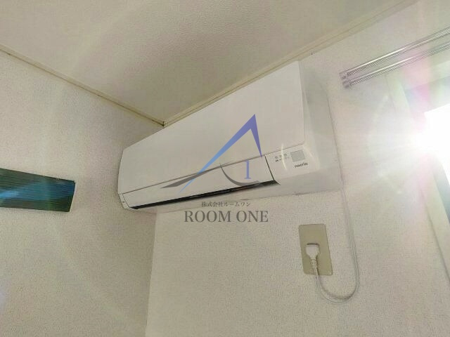 タウンハウスツクモの設備|エアコン付です。