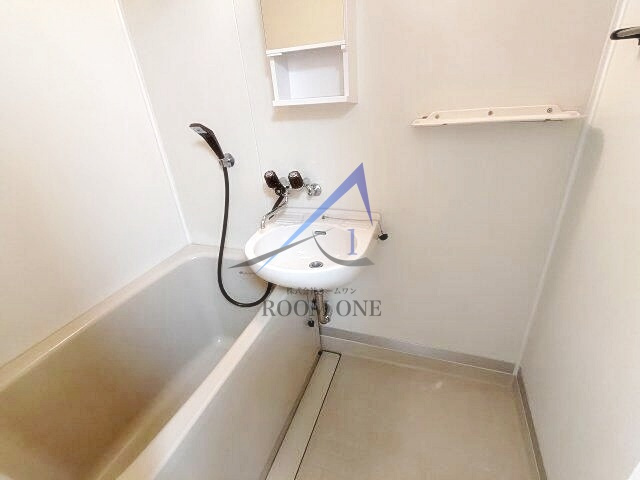 タウンハウスツクモの浴室|お風呂です。