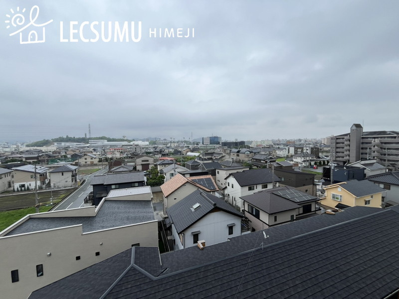ロワイヤル岡田・手柄山公園の展望