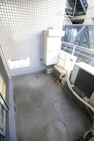 【バルコニー】