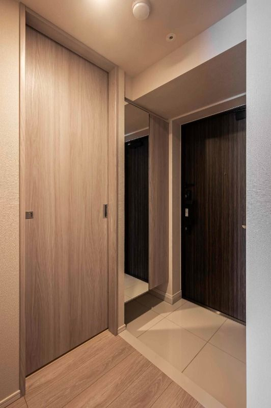 シーズンフラッツ蔵前の玄関