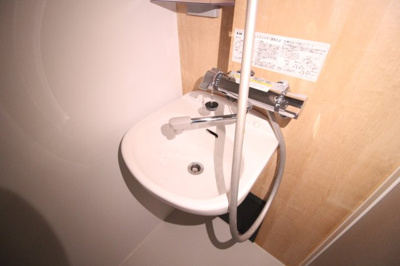 【洗面所】 | ヴェルデ阿倍野 | シャワールーム内洗面所