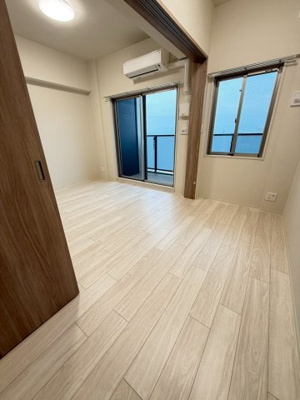【洋室】 | プレサンス緑橋ソレアス