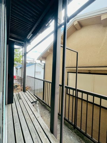 禅昌寺町１丁目戸建のバルコニー