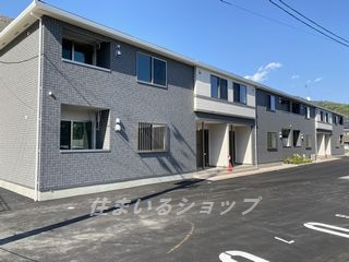 広島市安佐北区深川５丁目のアパートの外観